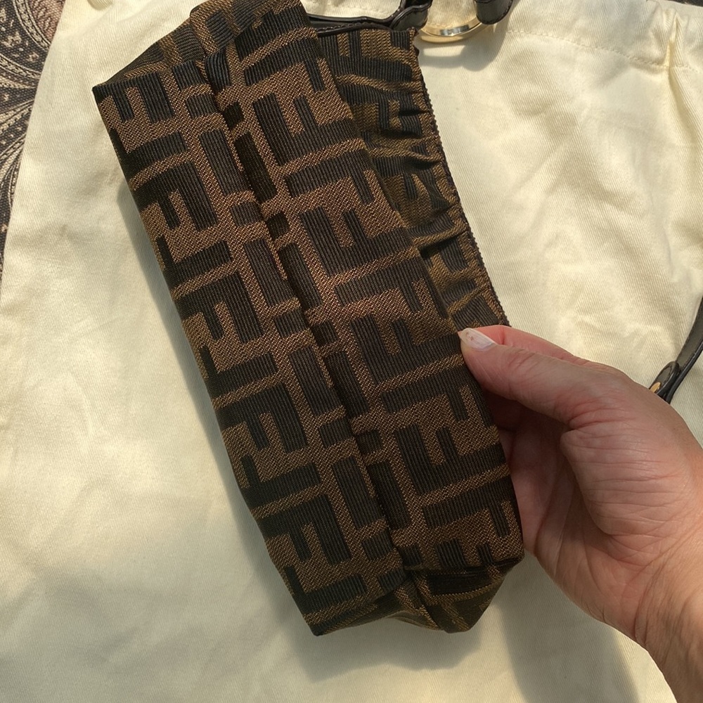 Fendi Mini Chef - Picture 6 of 11